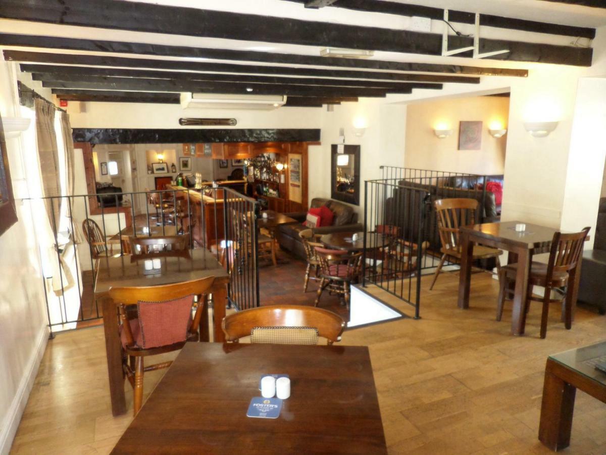 The Poachers Inn Dorchester Buitenkant foto